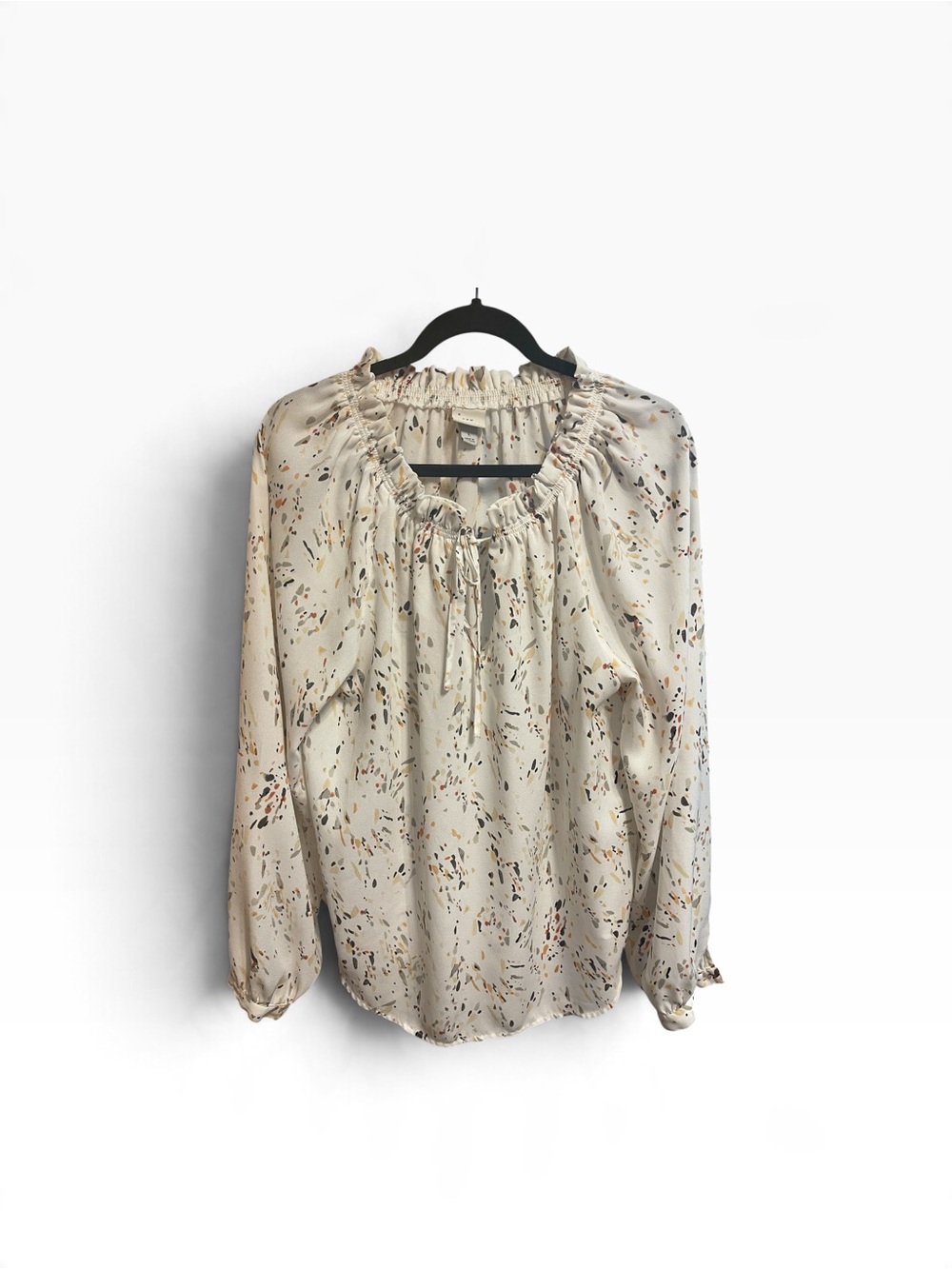 A New Day Abstract Long Sleeve Blouse in Creamy White Background Sz Medium